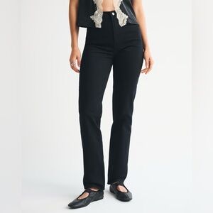 ABERCROMBIE & FITCH 90’S STRAIGHT ULTRA HIGH RISE